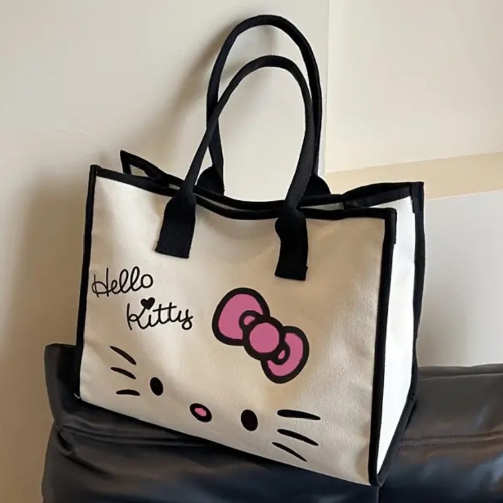 ⭐️ Hello Kitty Canvas Bag ⭐️